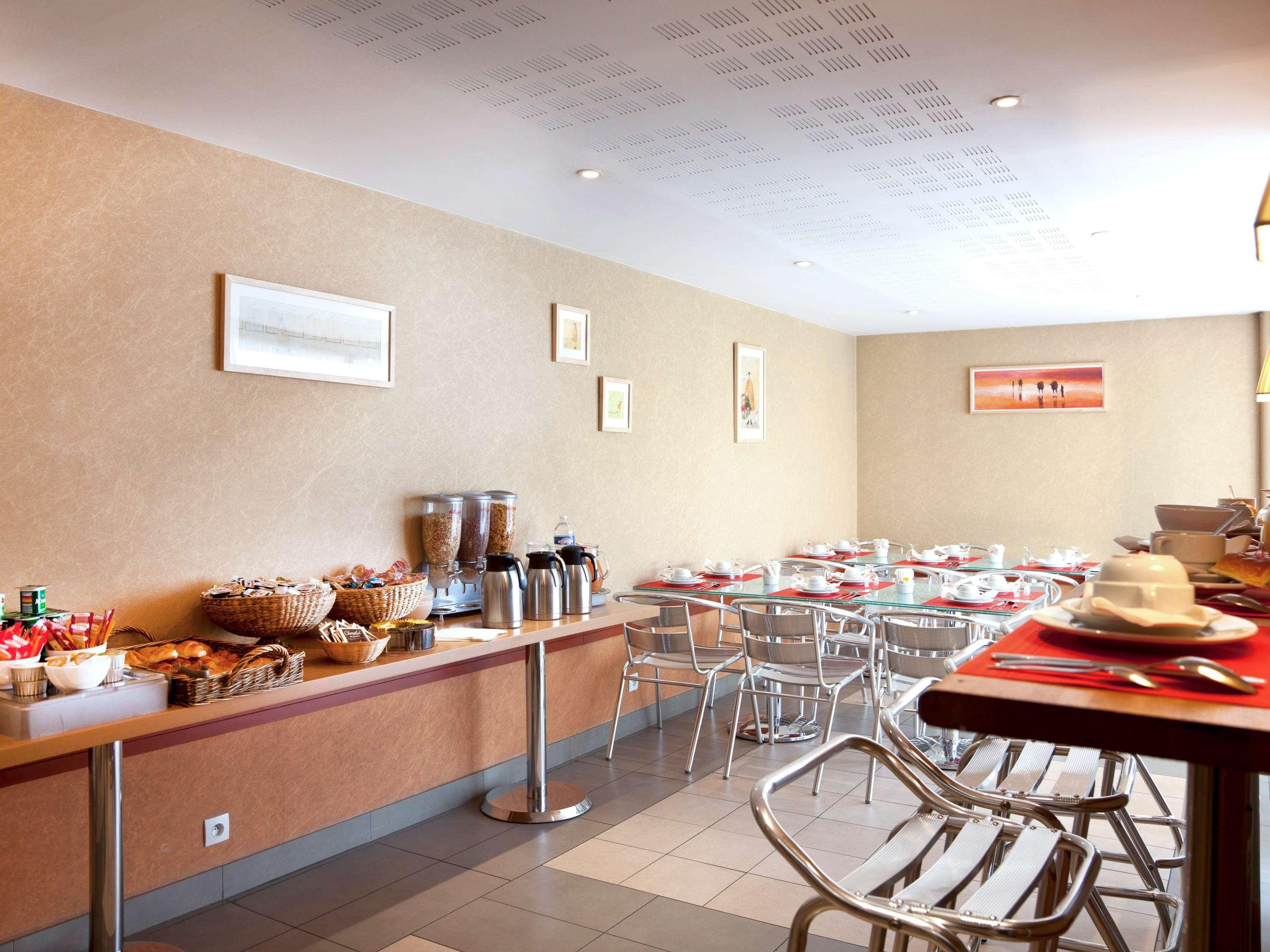 Aparthotel Adagio Access Paris Saint-Denis Pleyel Exterior photo