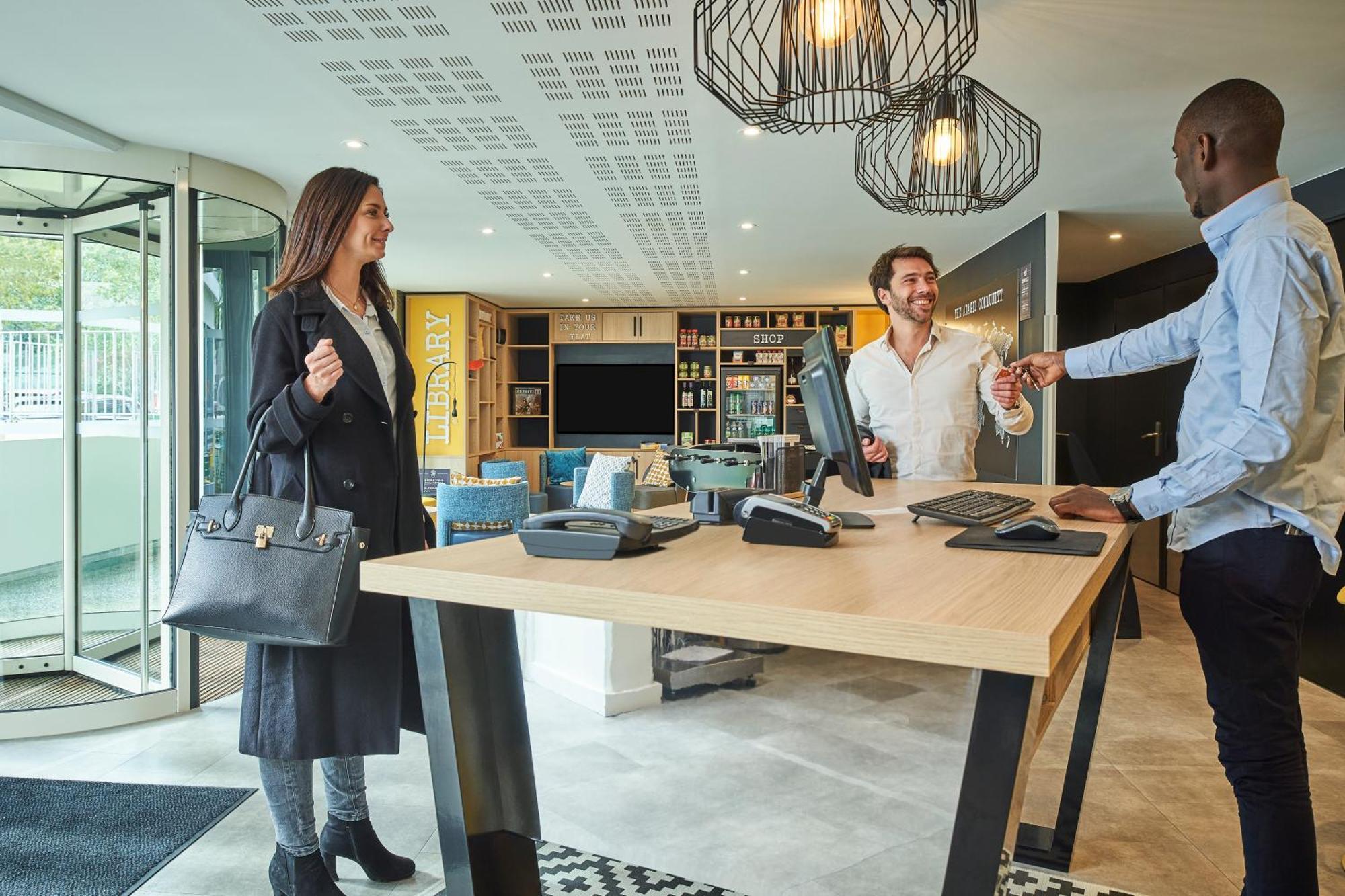 Aparthotel Adagio Access Paris Saint-Denis Pleyel Exterior photo